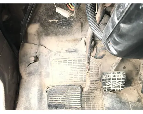 INTERNATIONAL 1954 Body, Misc. Parts