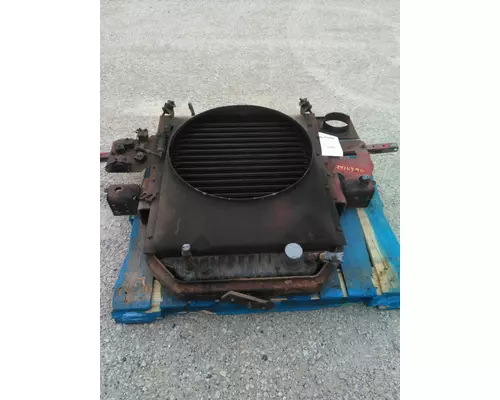 INTERNATIONAL 1954 COOLING ASSEMBLY (RAD, COND, ATAAC)