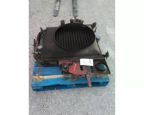 INTERNATIONAL 1954 COOLING ASSEMBLY (RAD, COND, ATAAC)