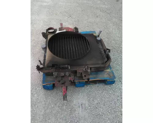 INTERNATIONAL 1954 COOLING ASSEMBLY (RAD, COND, ATAAC)