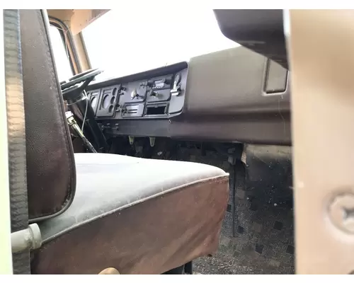 INTERNATIONAL 1954 Cab Assembly