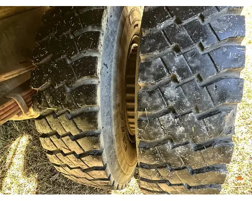 INTERNATIONAL 1954 Complete Vehicle