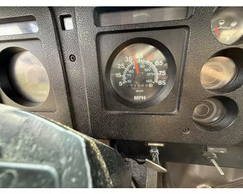 INTERNATIONAL 1954 Complete Vehicle