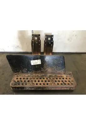 INTERNATIONAL 1954 Engine Brackets, Misc.