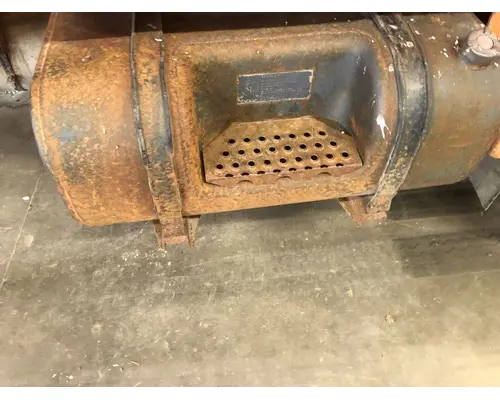 INTERNATIONAL 1954 Fuel Tank Strap