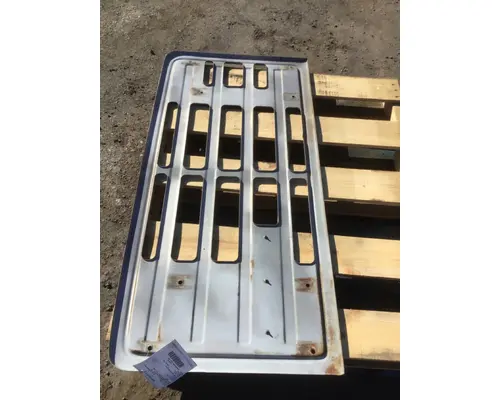 INTERNATIONAL 1954 Grille