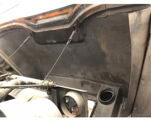 INTERNATIONAL 1954 Hood