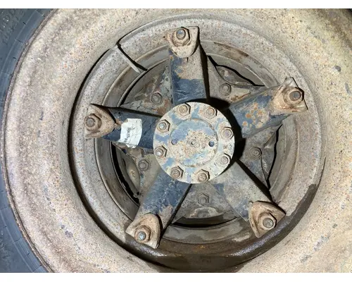 INTERNATIONAL 1954 Hub