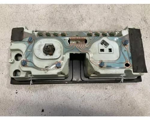 INTERNATIONAL 1954 Instrument Cluster