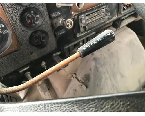 INTERNATIONAL 1954 Steering Column