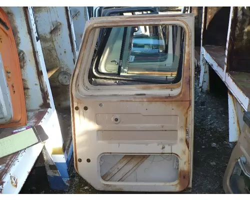 INTERNATIONAL 2200 1978-2001 DOOR ASSEMBLY, FRONT