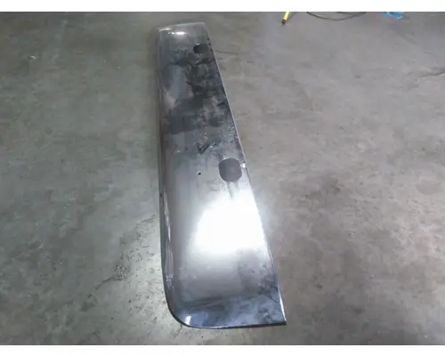 INTERNATIONAL 2200 BUMPER ASSEMBLY, FRONT