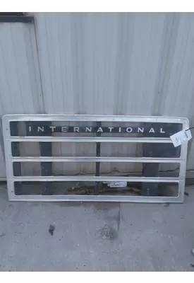 INTERNATIONAL 2200 GRILLE