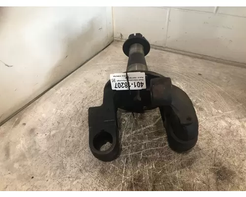 INTERNATIONAL 220 Spindle  Knuckle, Front