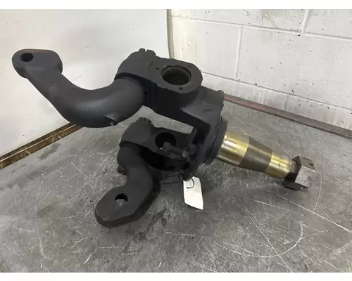 INTERNATIONAL 220 Spindle  Knuckle, Front