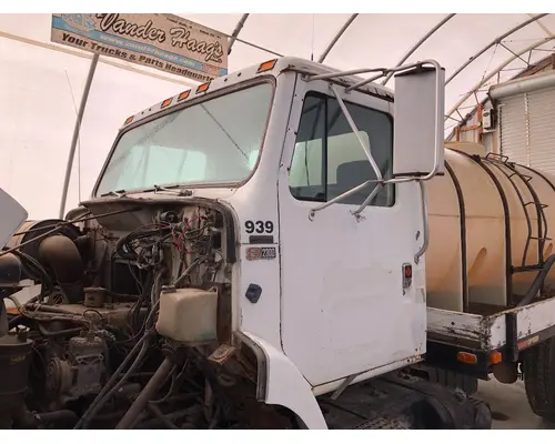 INTERNATIONAL 2375 Cab Assembly