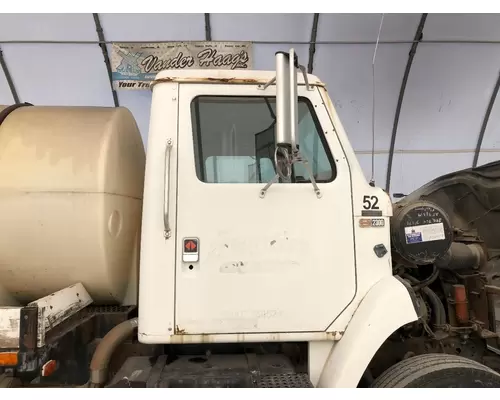 INTERNATIONAL 2375 Cab Assembly