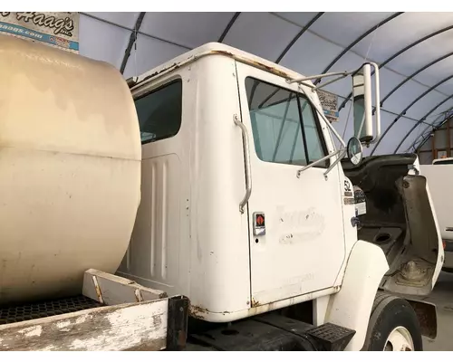 INTERNATIONAL 2375 Cab Assembly