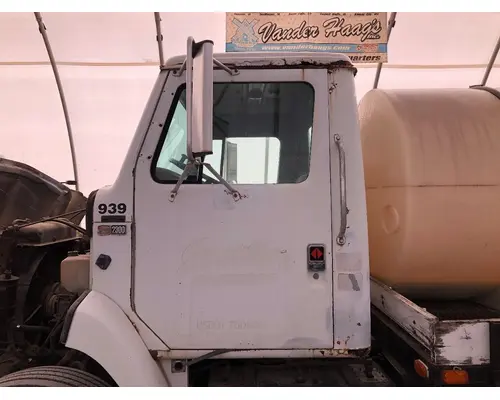 INTERNATIONAL 2375 Cab Assembly