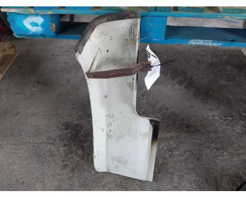 INTERNATIONAL 2375 FENDER EXTENSION
