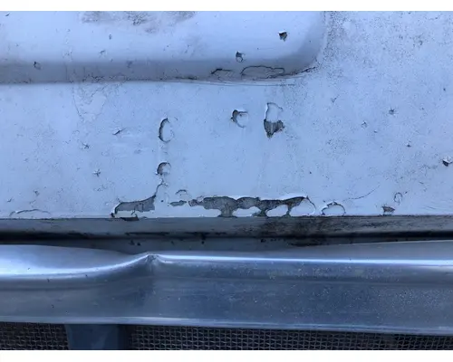 INTERNATIONAL 2375 Hood