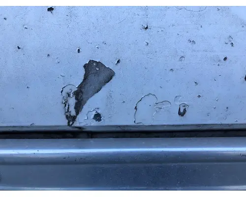 INTERNATIONAL 2375 Hood