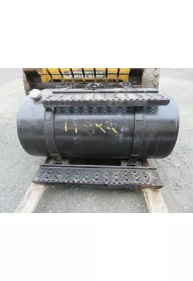 INTERNATIONAL 2500 Fuel Tank