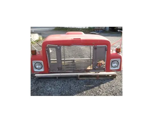INTERNATIONAL 2500 Hood