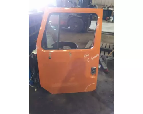 INTERNATIONAL 2554 DOOR ASSEMBLY, FRONT