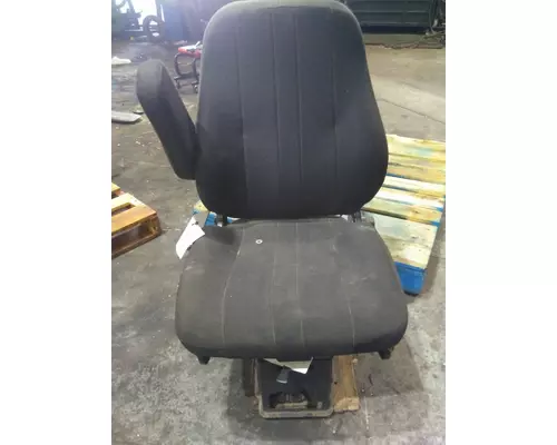 INTERNATIONAL 2554 SEAT, FRONT