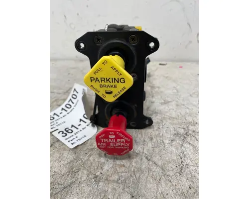 INTERNATIONAL 2574 Brake Proportioning Valve