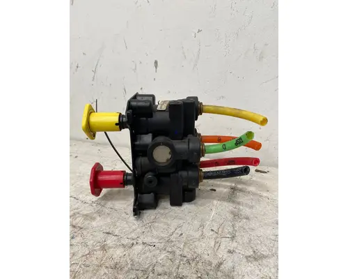 INTERNATIONAL 2574 Brake Proportioning Valve