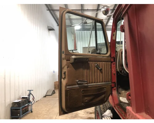 INTERNATIONAL 2574 Cab Assembly