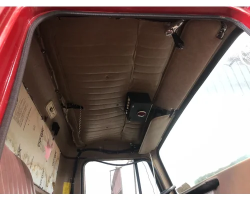 INTERNATIONAL 2574 Cab Assembly