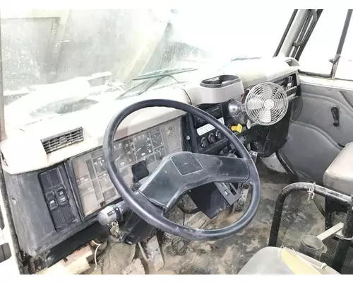 INTERNATIONAL 2574 Dash Assembly