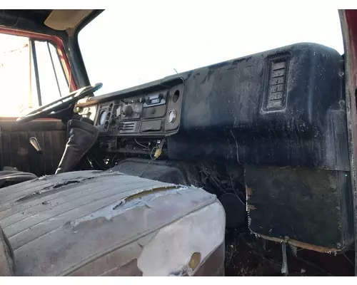 INTERNATIONAL 2574 Dash Assembly