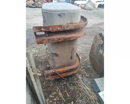 INTERNATIONAL 2574 Fuel Tank