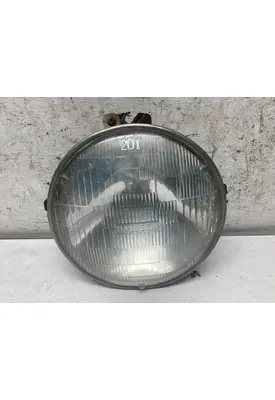 INTERNATIONAL 2574 Headlamp Assembly