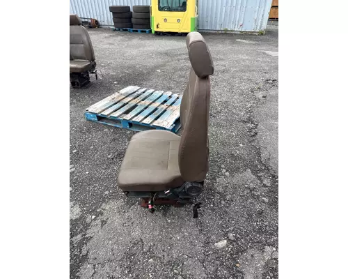 INTERNATIONAL 2574 Seat