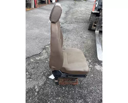 INTERNATIONAL 2574 Seat