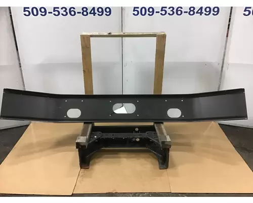 INTERNATIONAL 2600 BUMPER ASSEMBLY, FRONT