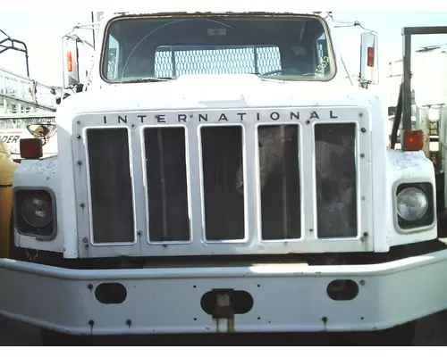 INTERNATIONAL 2600 Hood