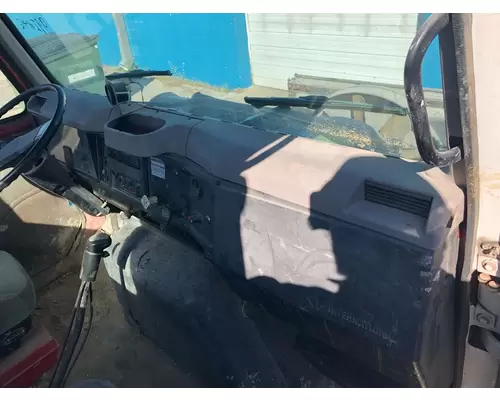 INTERNATIONAL 2674 SBA Dash Assembly