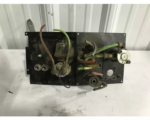 INTERNATIONAL 2674 SBA Dash Assembly