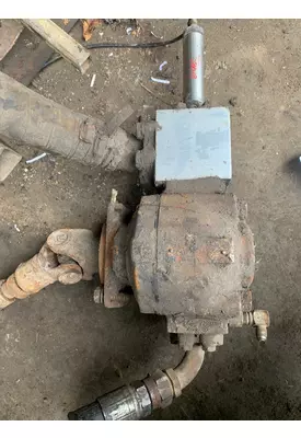 INTERNATIONAL 2674 SBA Hydraulic Pump/PTO Pump