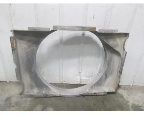 INTERNATIONAL 2674 SBA Radiator Shroud