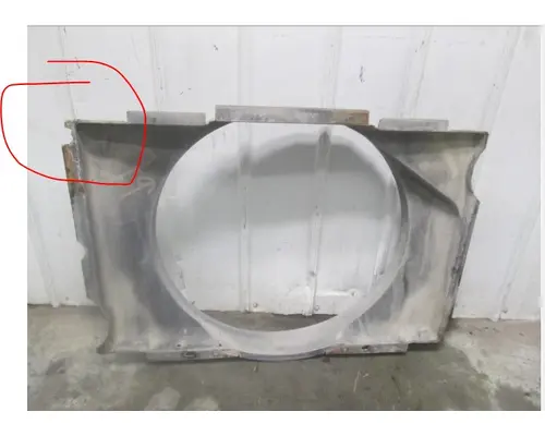INTERNATIONAL 2674 SBA Radiator Shroud