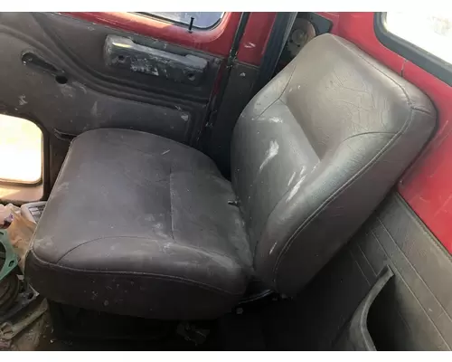 INTERNATIONAL 2674 SBA Seat (non-Suspension)