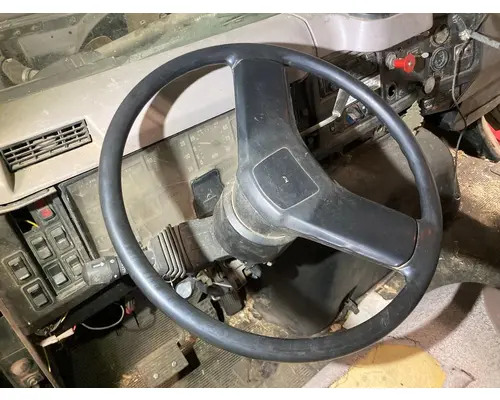 INTERNATIONAL 2674 SBA Steering Column