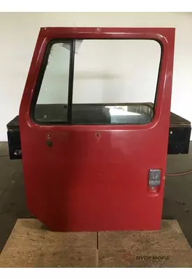 INTERNATIONAL 2674 Door Assembly